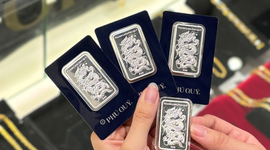Khi bạc ra khỏi bóng của vàng