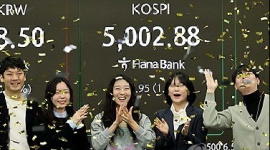 Chứng khoán châu Á khởi sắc nhờ nhóm cổ phiếu công nghệ