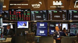 Chứng khoán Mỹ phục hồi mạnh mẽ ngày 24/2 nhờ AI và dữ liệu kinh tế tích cực