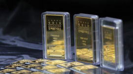 Mỹ-Iran kéo dài đàm phán, giá vàng biến động nhẹ