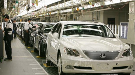 Lợi nhuận của Toyota dự báo giảm quý thứ ba liên tiếp