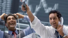 Phiên 10/3: Khối ngoại "tung" gần 1.200 tỷ đồng gom hai cổ phiếu bluechips