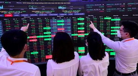 Hàng tỷ USD chờ đổ vào chứng khoán Việt Nam, CTCK chỉ ra 28 cổ phiếu đáng chú ý