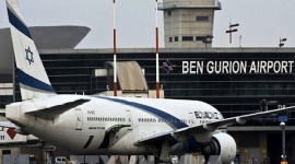 Hàng không tê liệt, cổ phiếu lao dốc, hàng chục nghìn khách mắc kẹt do xung đột Trung Đông