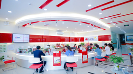 HDBank dự kiến nâng sở hữu tại HD Saison lên 75%