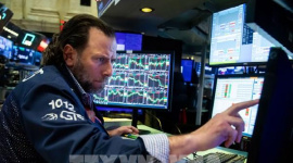 Chỉ số Nasdaq và S&P 500 giảm điểm mạnh nhất trong hơn 2 tháng