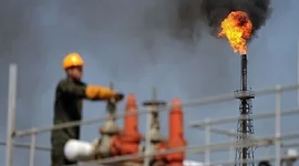 Giá dầu thế giới tăng mạnh do lo ngại về nguồn cung năng lượng