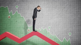 Góc nhìn chuyên gia: Giai đoạn biến động mạnh chưa chắc kết thúc, kịch bản VN-Index lùi về 1.570 điểm cần được tính đến