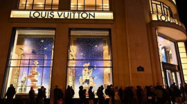 Nhiều tập đoàn bán lẻ và thương hiệu xa xỉ lớn thu hẹp hoạt động