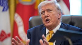 Ông Trump bất ngờ tuyên bố Mỹ sẽ giành lấy dầu mỏ của Iran và kiểm soát cơ sở xuất khẩu