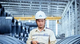 Hòa Phát, Việt Ý, Việt Đức,... lại đồng loạt điều chỉnh giá thép, tăng mạnh nhất từ đầu năm