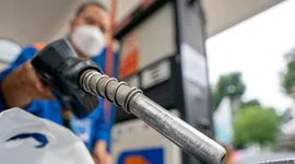 Hàng loạt 'đại gia dầu mỏ' Trung Đông dừng giao hàng, Đông Nam Á quay cuồng tìm kiếm giải pháp thay thế nguồn cung