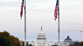 Tòa án Mỹ yêu cầu chính phủ hoàn trả hàng tỷ USD thuế quan bị thu trái pháp luật