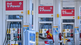 Giá xăng tại Mỹ tăng 14% trong một tuần do tác động từ xung đột Trung Đông