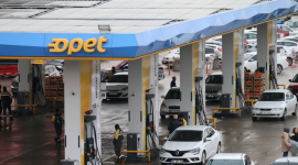 Giá dầu thế giới giảm mạnh trước thông tin Iran sẵn sàng đình chiến