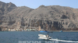 Mỹ ra tối hậu thư về eo biển Hormuz trước giờ đàm phán với Iran