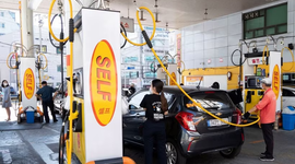 Giá LNG tại châu Á có thể tăng mạnh sau khi Mỹ phong tỏa eo biển Hormuz