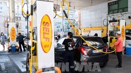 Giá xăng Hàn Quốc vượt 2.000 won/lít sau gần 4 năm