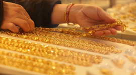 Giá vàng giảm do căng thẳng Mỹ-Iran và đồng USD tăng