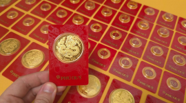 Giá vàng mất thêm nửa triệu đồng/lượng