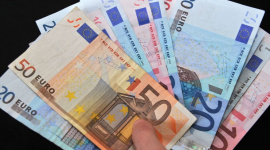 Ngân hàng Trung ương châu Âu cân nhắc quyết định về lãi suất