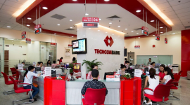 Techcombank đặt mục tiêu lợi nhuận trước thuế 37.500 tỷ đồng, nợ xấu kiểm soát dưới 1,5%