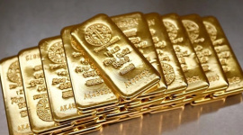 Đi vay vàng từ giá 17 triệu/lượng, giờ nợ 2.400 tỷ cả gốc lẫn lãi, cổ phiếu bị hạn chế giao dịch, nguy cơ hủy tư cách đại chúng