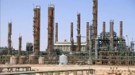 Cơ sở lọc dầu lớn nhất của Libya phải ngừng hoạt