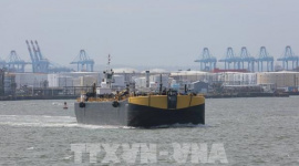 Giá dầu WTI đạt đỉnh giữa sóng gió Trung Đông
