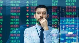 Khối ngoại bán ròng 14 phiên liên tiếp tổng giá trị hơn 13.000 tỷ, chuyện gì đang xảy ra?