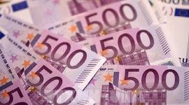 Cú sốc dầu mỏ toàn cầu có thể buộc ECB phải tăng lãi suất