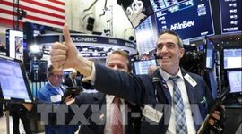 Phớt lờ lạm phát, S&P 500 và Nasdaq lập đỉnh nhờ kỳ vọng về hội nghị Mỹ-Trung