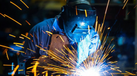 Một cổ phiếu ngành thép tăng trần lên cao nhất 2 năm