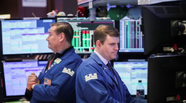 S&P 500 và Nasdaq lại lập đỉnh bất chấp rủi ro địa chính trị