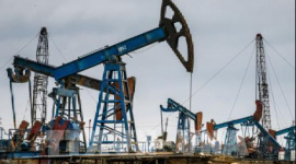 Thông tin Nga và Ukraine nhất trí ngừng bắn 3 ngày kéo giá dầu giảm hơn 6% trong tuần qua