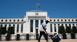 Fed: Rủi ro địa chính trị và cú sốc giá dầu là những mối lo hàng đầu