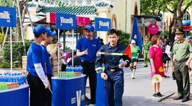 40.000 sản phẩm dinh dưỡng Vinamilk tiếp sức chương trình “Tổ quốc bình yên”