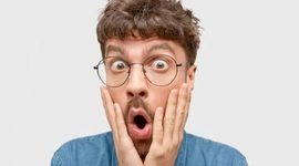 Chuyện gì đây: Chủ tịch cùng toàn bộ hội đồng quản trị công ty đồng loạt xin từ chức ngay trước đại hội