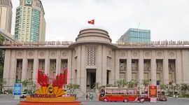 Các ngân hàng vay nhau qua đêm tới 11%/năm, Ngân hàng Nhà nước bơm mạnh VND