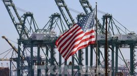 S&P giữ nguyên xếp hạng tín nhiệm của Mỹ ở mức AA+