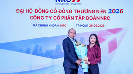 Chân dung nữ doanh nhân sinh năm 1994 là vợ ông Đỗ Thành Nhân và công ty 1 tháng tuổi sắp thâu tóm 1 DN địa ốc trên sàn