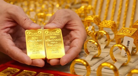 Áp lực chốt lời khiến giá vàng tiếp tục giảm sâu