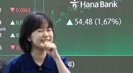 Chứng khoán Hàn Quốc lập đỉnh nhưng định giá thấp kỷ lục: Cơ hội hay tín hiệu rủi ro?