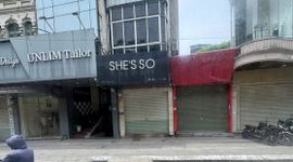 Thời hoàng kim đi qua, nhà mặt phố Hà Nội ồ ạt treo biển tìm khách