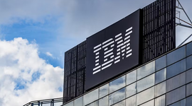 Tập đoàn công nghệ IBM “bốc hơi” gần 25% giá trị sau cú sốc AI