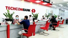 Techcombank lãi 18.540 tỷ đồng trong nửa đầu năm 2026