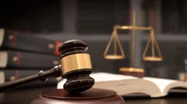 Loạt doanh nghiệp bị Thanh tra Chứng khoán "tuýt còi" vì chậm công bố, "ém" thông tin