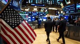 Dow Jones có lúc tăng 600 điểm, đà tăng đang giảm nhiệt