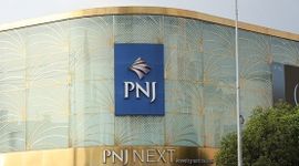 Nóng: PNJ đã mua lại hơn 7.000 tỷ đồng hàng hoá từ khách trong 27 ngày giữa lúc nhu cầu bán lại kim cương tăng đột biến
