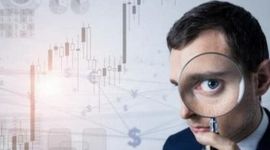 VN-Index có thể còn nhịp "rũ bỏ" trước khi hướng lên 1.800 điểm, nhiều cổ phiếu về vùng định giá hiếm thấy với P/E chỉ 4-8 lần